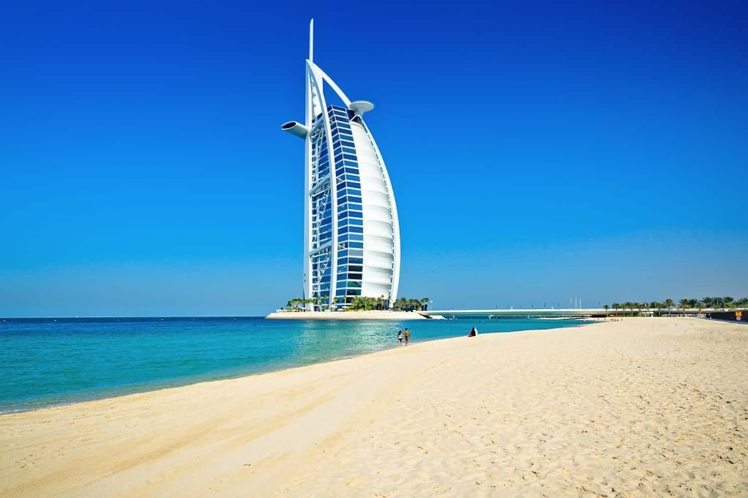 Les 10 plus belles plages de Dubaï : où nager et se détendre | The UAE Blog